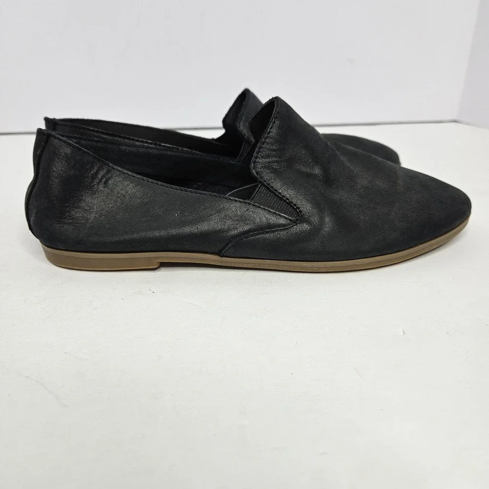 Lucky Brand Slip On Shoes‎ Black Flats Size 6.5 Heel To Toe 9.5